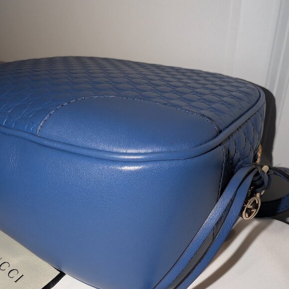 GUCCI Microguccissima Bree Crossbody Camera Bag - Picture 4 of 11